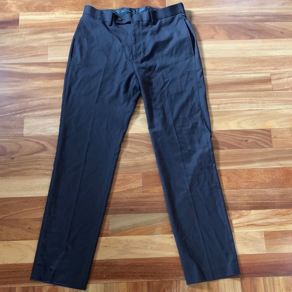 Calvin Klein men’s stretch dress pant- size 33x32